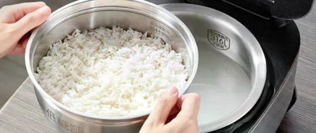 低糖电饭煲是刚需还是智商税？双11下单前，先看那锅被倒掉的米汤
