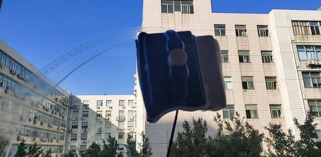 网零额涨130.8%：走红后的第一个双11，擦窗机器人下单前先看这三笔账