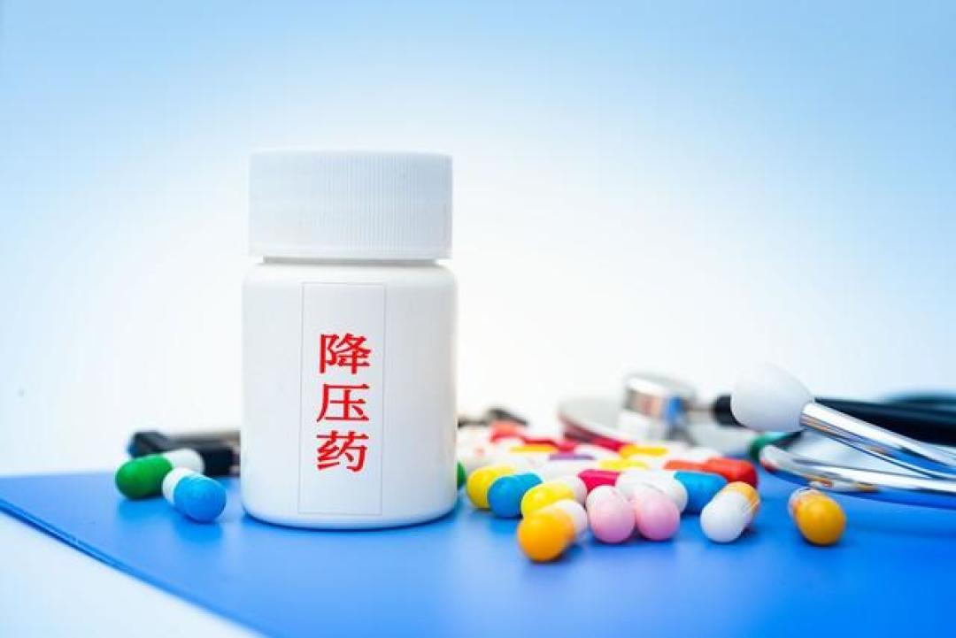 医保高档多交680元,我算出回本点:一次住院7300元