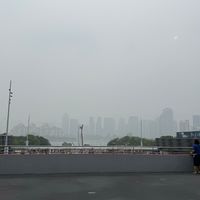中疾控给出流感季防护信号，新加坡边发口罩边开售N95 | 医用口罩10.23日报