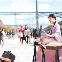 古筝班1分钟报满，B站视频播了6619万次：想学古筝，第一台琴别急着买贵