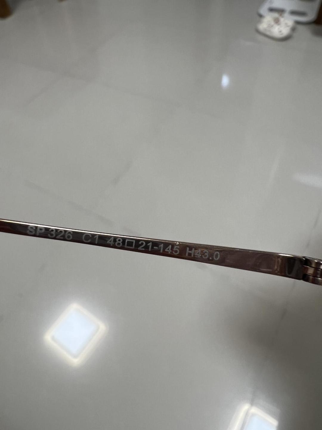 泽锐翻车帖挂了大半年，蔡司给的答复是