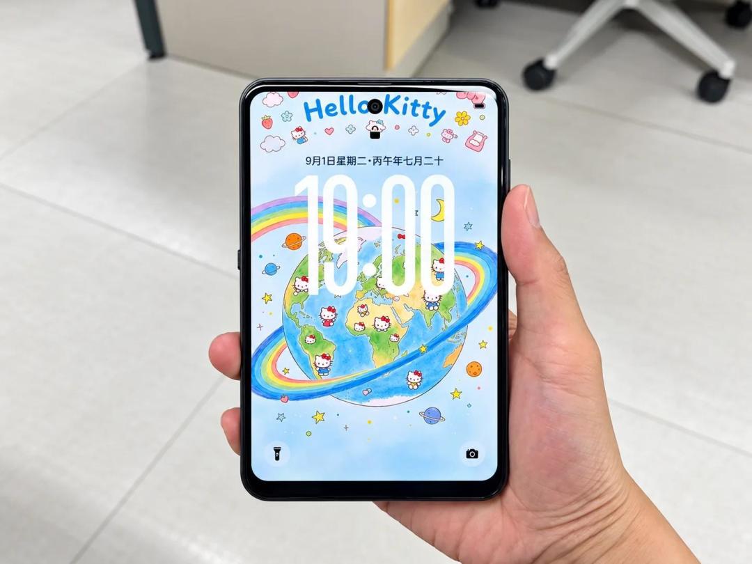华为阔直板卖7000还缺货,酷派把它打到999:这平替能买吗?