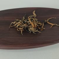 凤牌最划算的用法，可能是拿来当茶底：翻了一圈秋冬热饮帖，配方表几乎都写着经典58