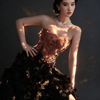 官号连发认领VOGUE高珠、莲花新扇到店 | 宝格丽10.26日报
