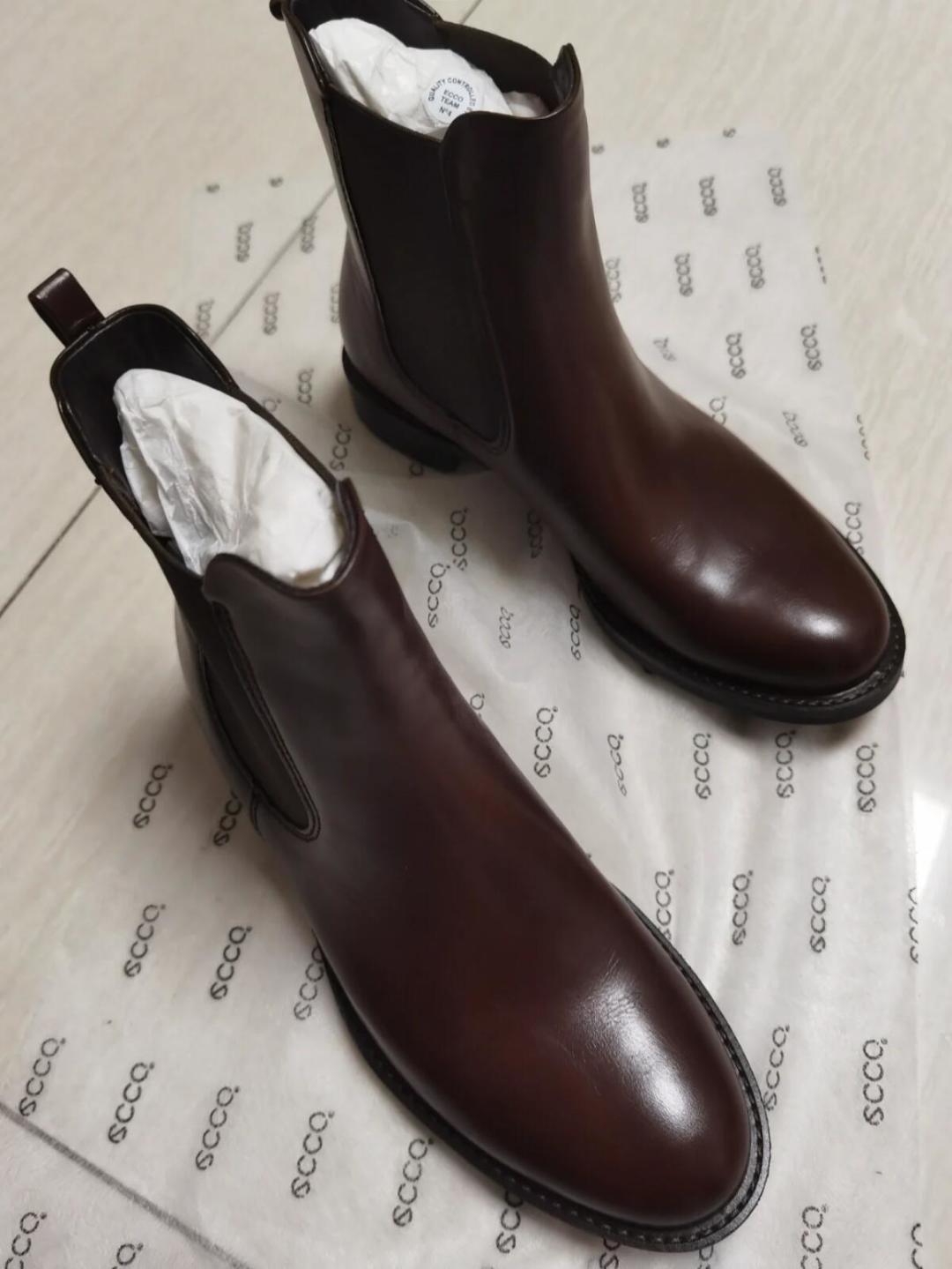 靴子买十几双只留2双：ECCO舒服是出厂设置，合脚得自己挣