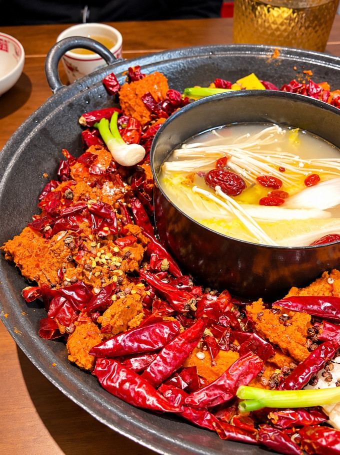 聚会餐饮