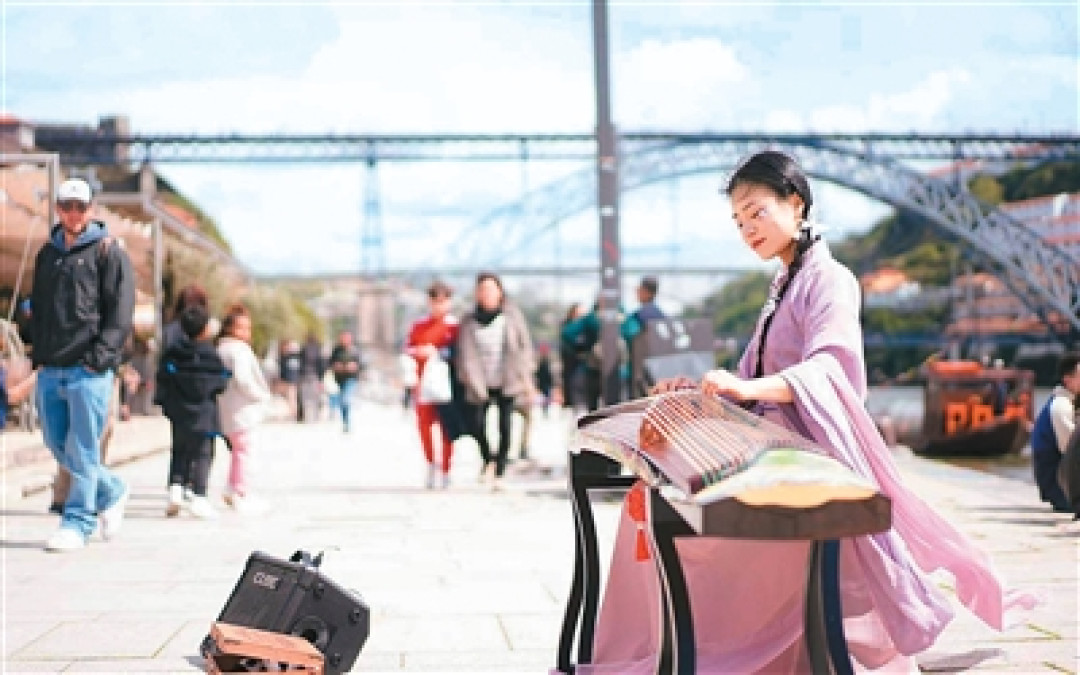 「杀气太重被劝退」撞上「这才是古筝该有的感觉」:古筝的“气质清单”,到底是谁定的