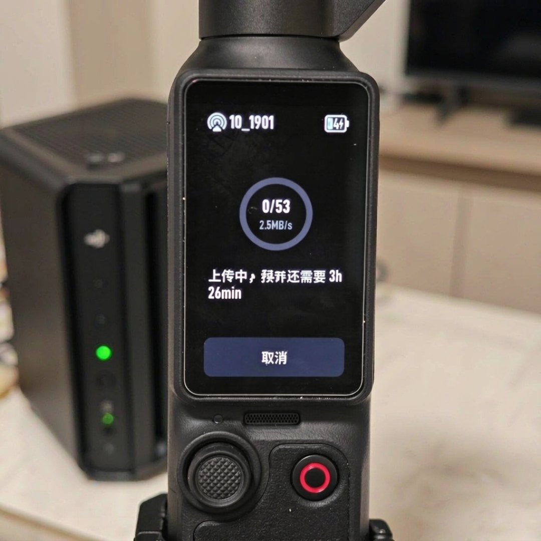 大疆Pocket 4P能自动传素材进极空间了,但这4个坑评论区全踩过