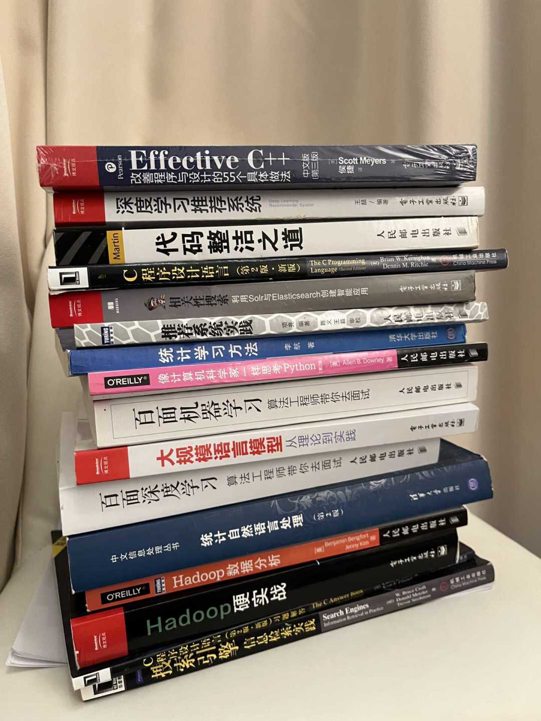 1024程序员节:人邮为AI重写了《代码整洁之道》,另一批程序员黑本已经跌到3块