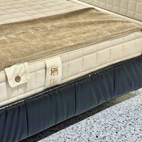 被娃当蹦床的栖作床垫，把自家直播间挤爆了：同款、赠品、返现怎么算