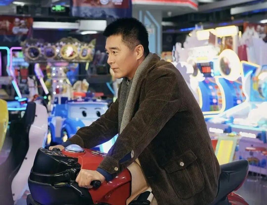 豆瓣7.2、排片不到2%：带妈妈进影院看《活色生香》前，先把三种