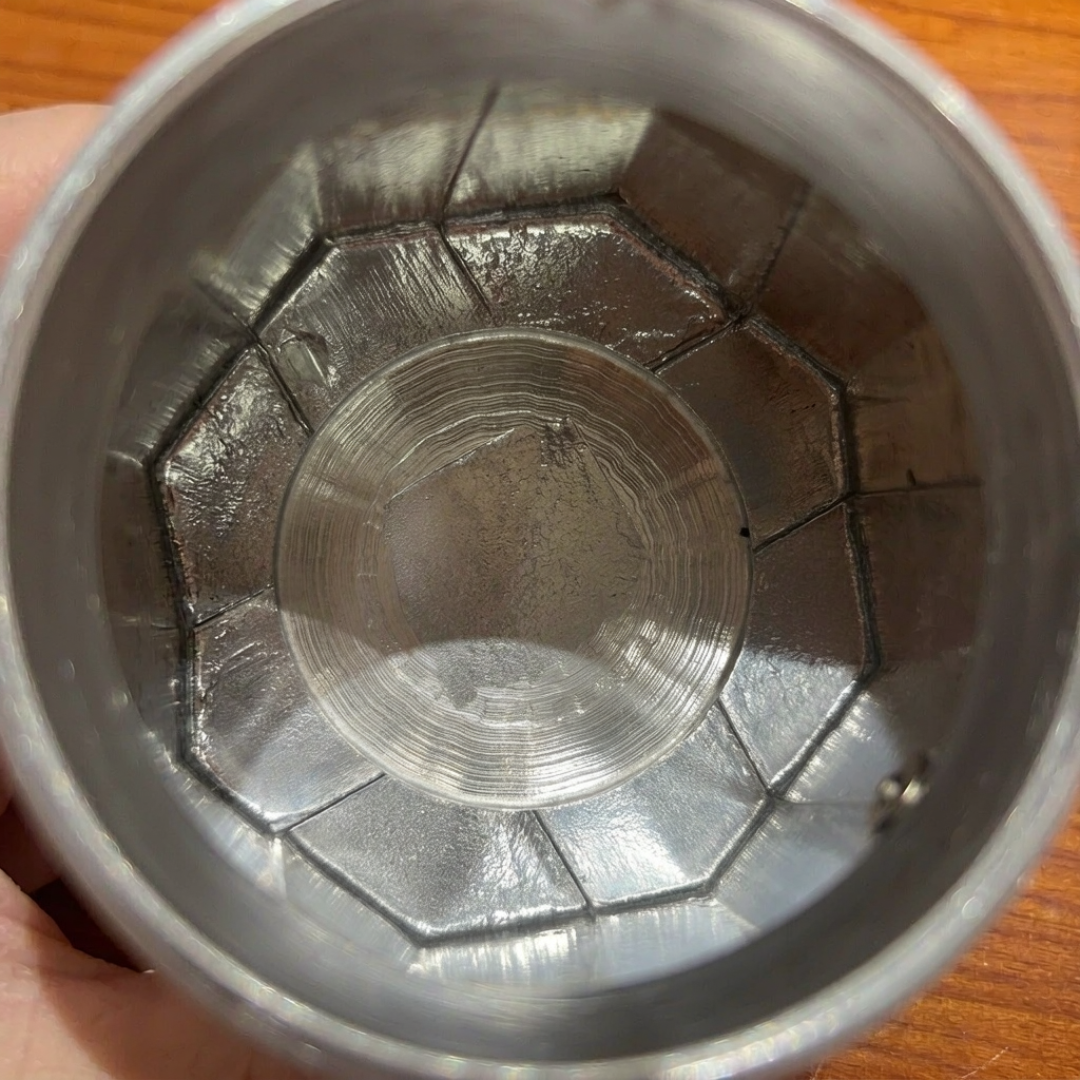 比乐蒂到手划痕凹凸是假货？对完全网验假翻车帖：糙算正常，壶底那道纹要查