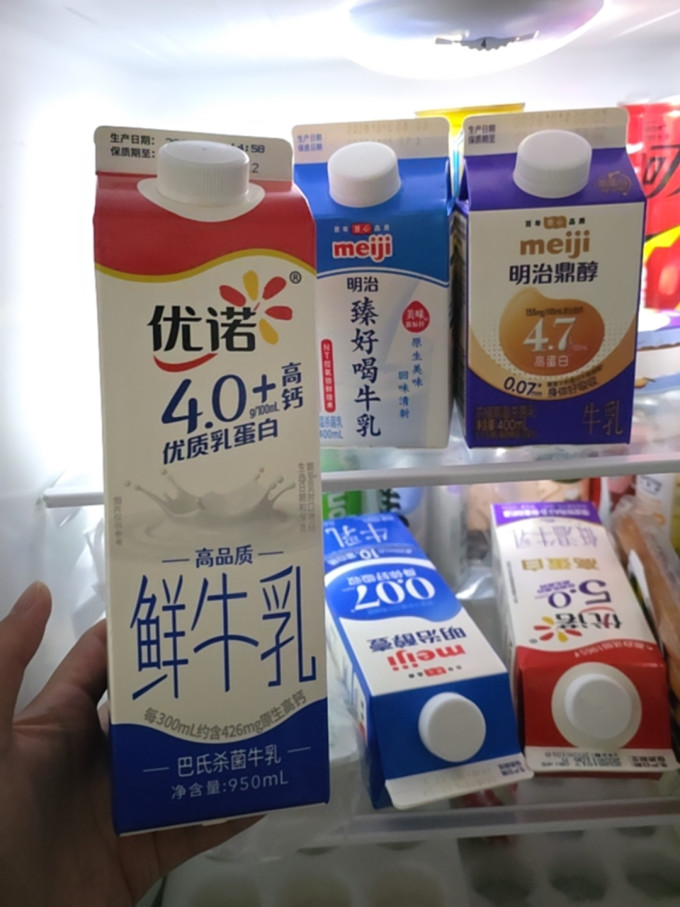 优诺低温牛奶
