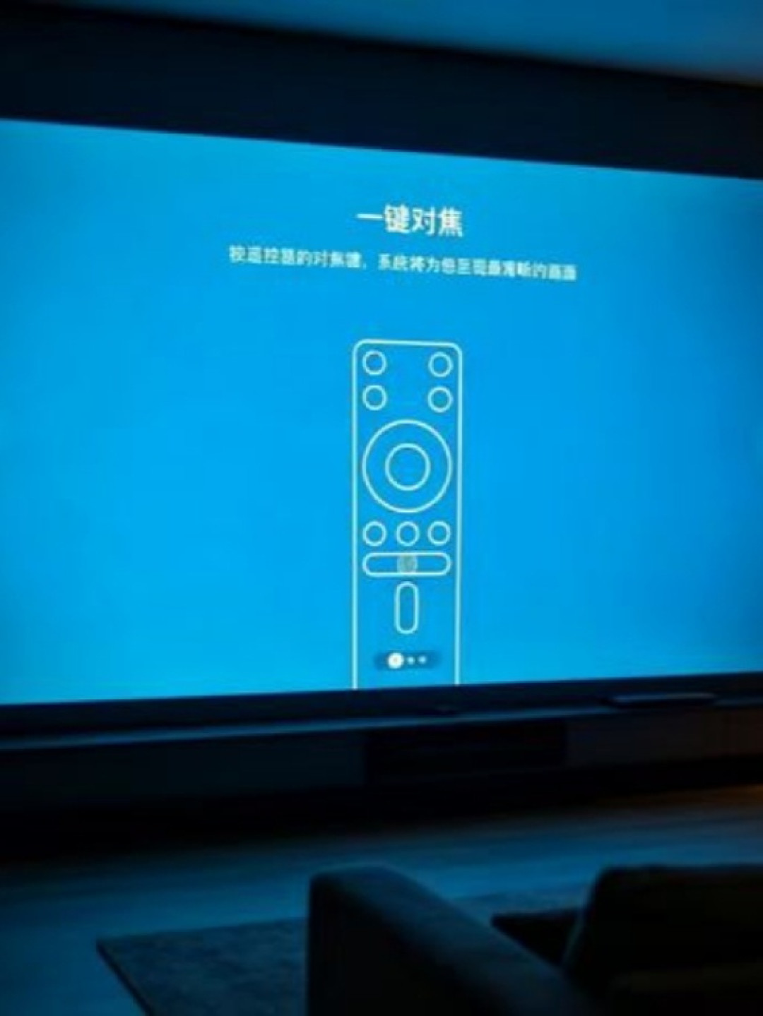 小光盒R1五天刷屏:B站20条视频、知乎13篇“实测”,699元“四厂拼装”哪些话站得住哪些先打折