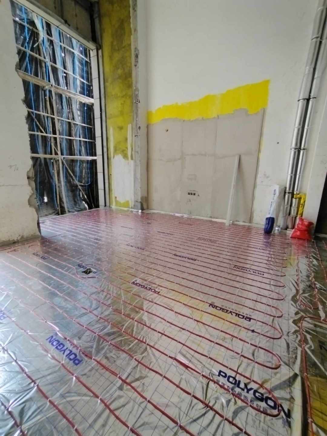 老房想装电地暖？电费、层高、电表这三笔账，算不清就别急着砸地面