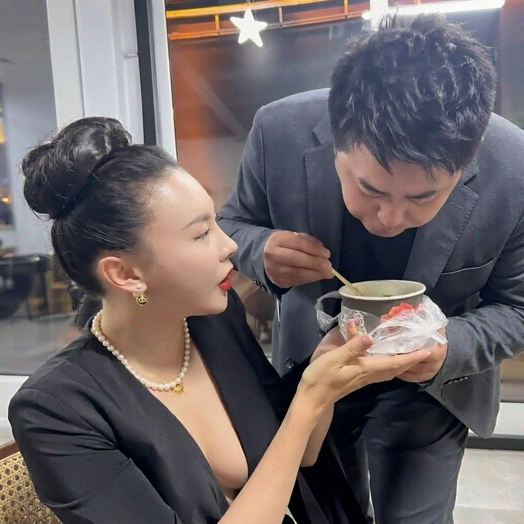 高叶的十月：剧里“用力过猛”，剧外提名金鸡，哪个才是真的她