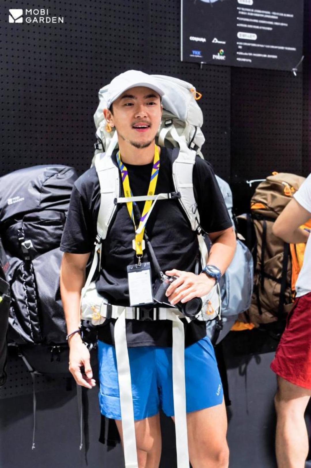 牧高笛要去做重装背包了，徒步圈评论区没留情：一次戳中三个痛点