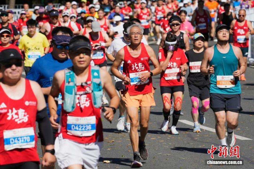 北马4700多人破三:先算你的“场地账”——5K、10K、半马,哪个数卡着你的破三