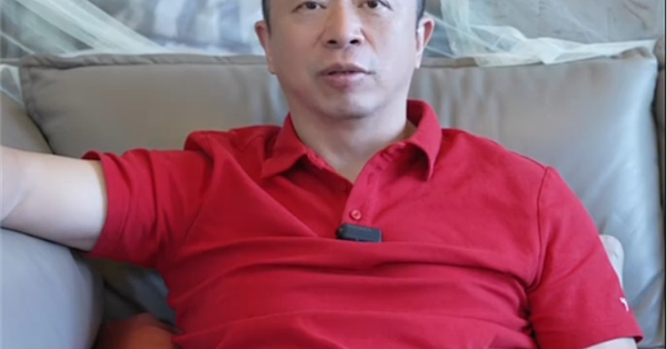 周鸿�t拟转让奇飞翔艺全部股权 转让底价为2.19亿元  该公司目前员工仅10人