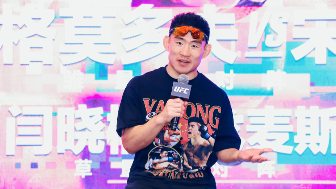 宋亚东官宣和奥运摔跤冠军打纯摔跤：KO乌马尔之后，他亲自走进深水区