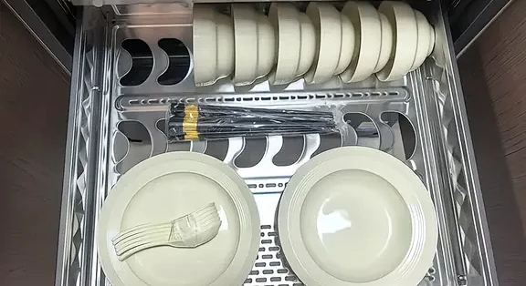 双11买消毒柜：先弄清「二星」指的是哪一层，再看那双木筷放不放得进去
