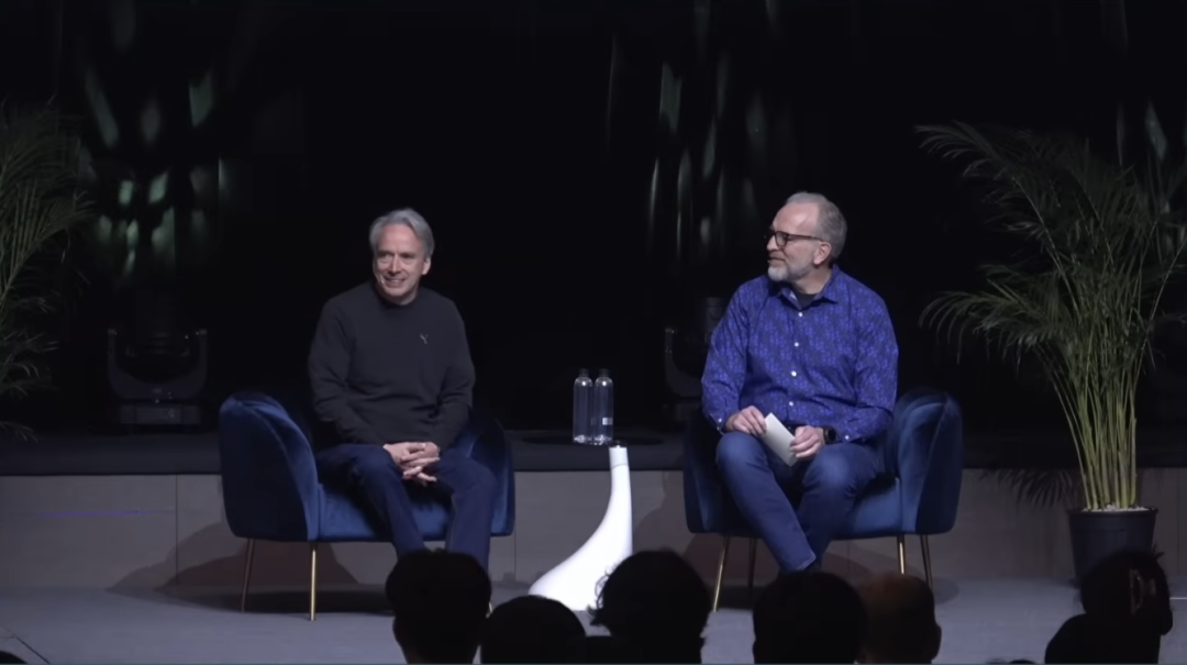 Linus 的第一个 AI 补丁，卡在 1024 前夜：说