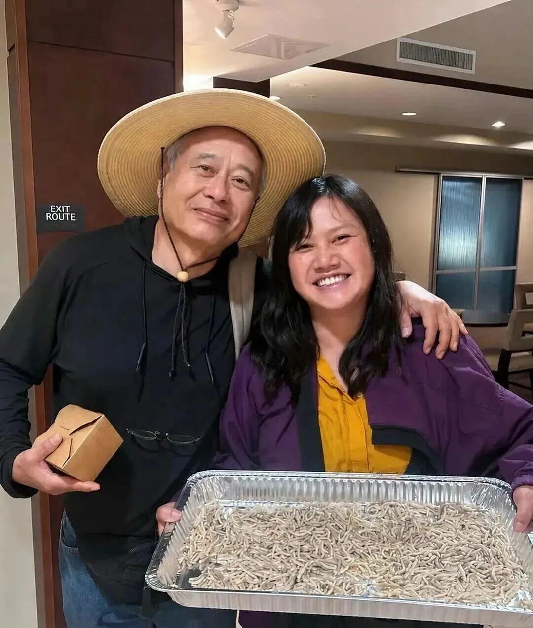 李安过完72岁生日,手里的新牌只有《金山》:到底什么时候能看、值不值得等?先把三个窗口捋清楚