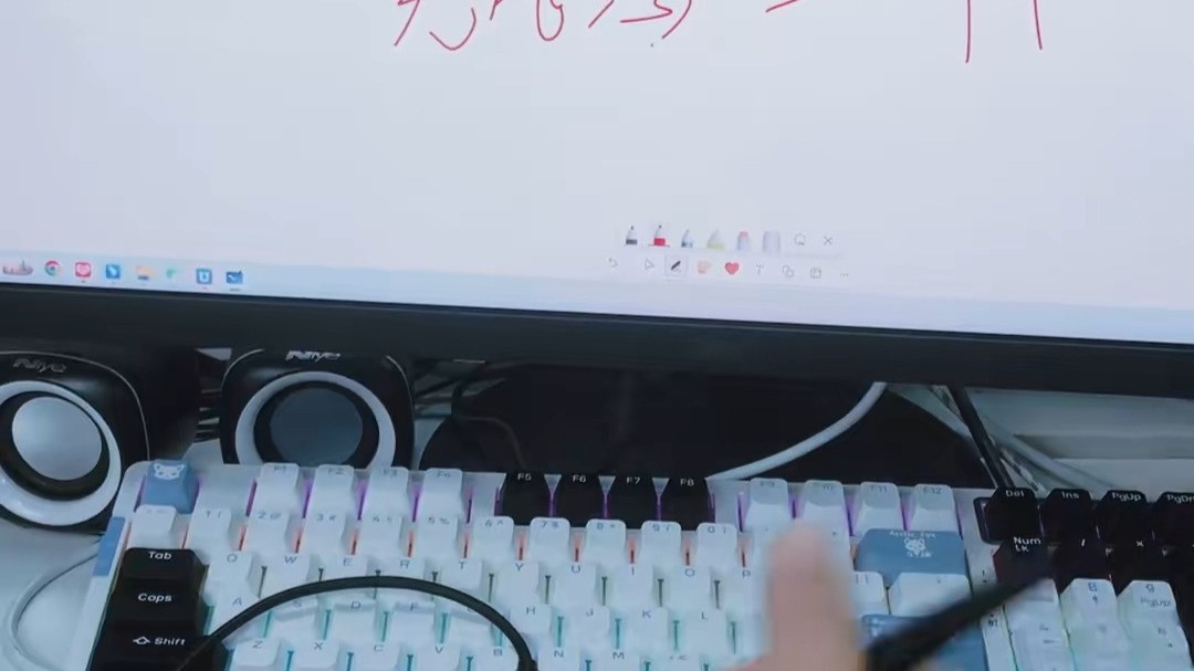 凡画S1PRO接电脑、接手机双演示