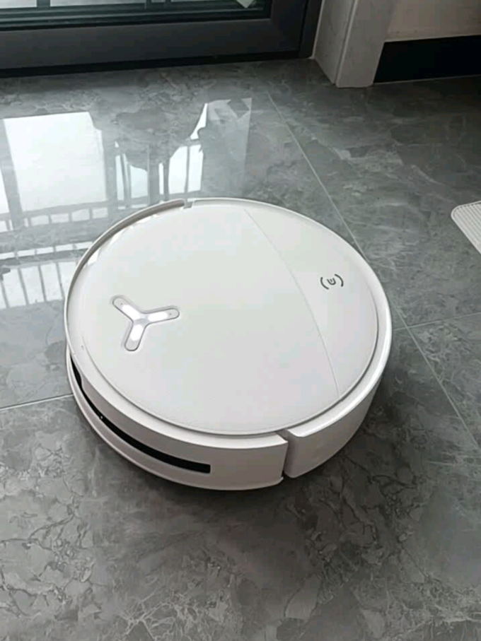 扫拖一体机