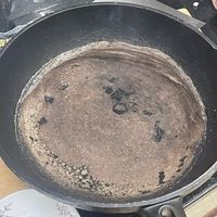 烧糊的锅，白醋+小苏打一半人说有用一半说没用：锅底垢其实分三种