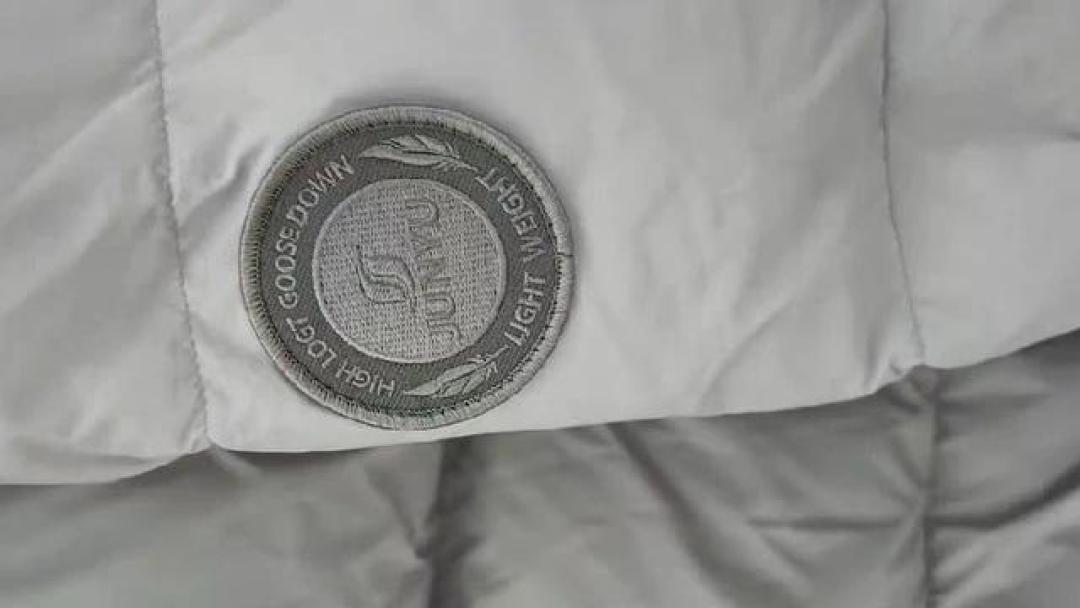 羽绒原料一年涨了近两成,今年双11还卖去年价的,是捡漏还是减配?