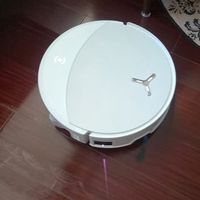 养宠家庭科沃斯扫地机使用体验