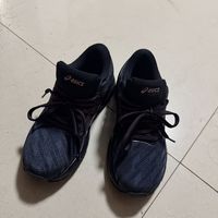 给妈妈买了一双平时买菜的鞋