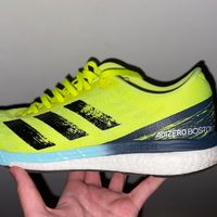 双11贝壳头叠券、顶配跑鞋耐久实测 | 阿迪达斯10.24日报