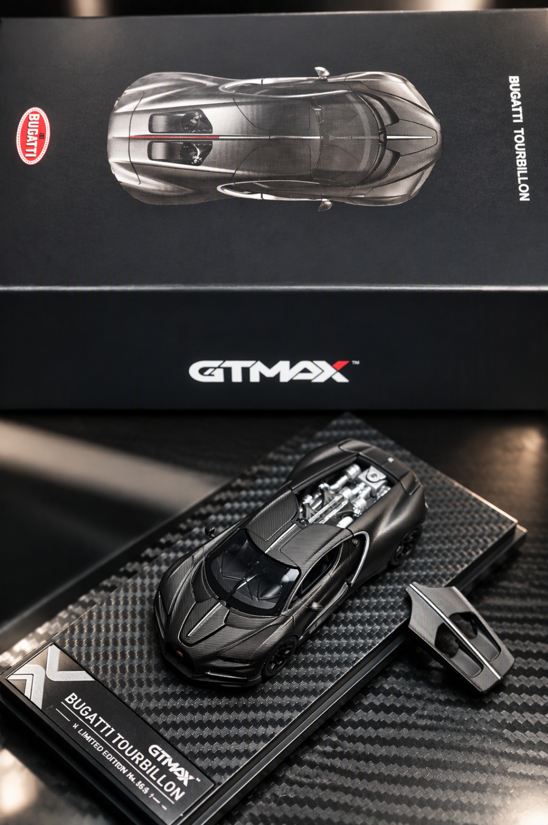 六家模型厂同赶一台布加迪陀飞轮:GTMAX争议未散、99元TH已挂价,这轮1:64谁值得等