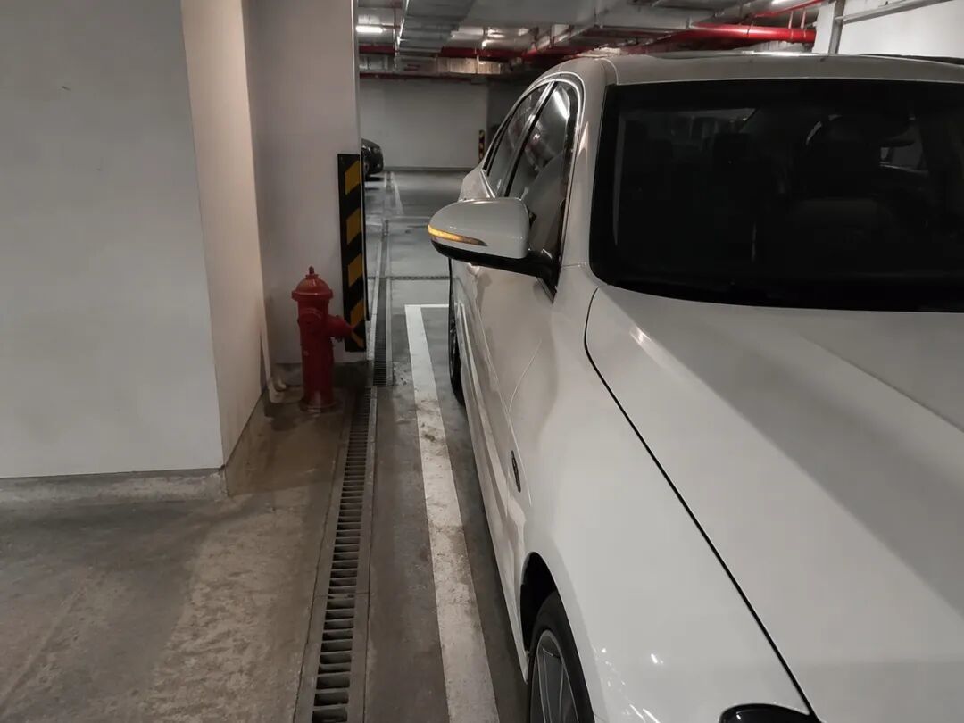 智能泊车蹭了车,算你的还是车企的?