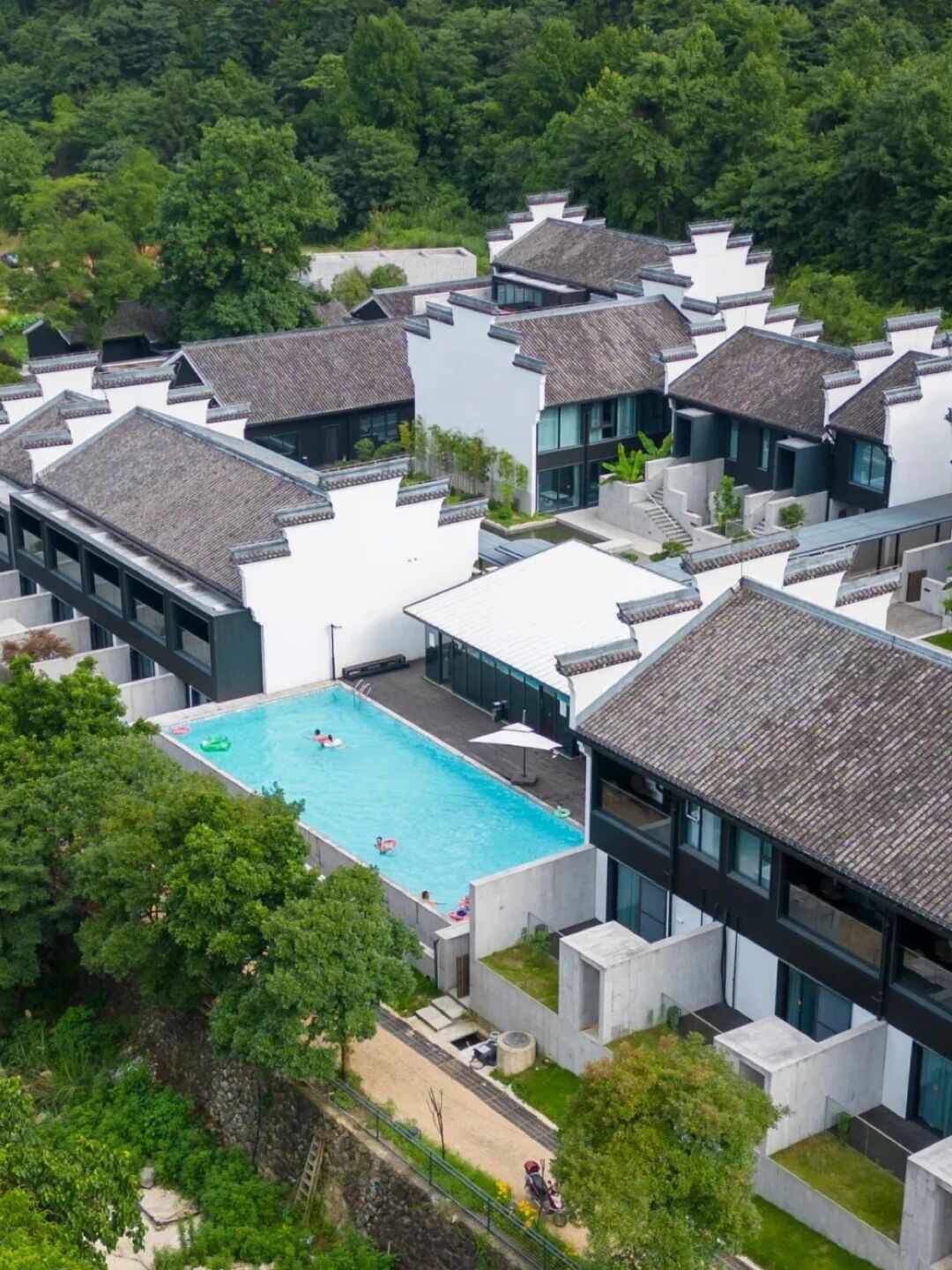 「套餐详情页小字每天5间」撞上「随时退变成约了难退」:双11囤高星酒店的人,整点抢约前先把约、价、退这三本账对完