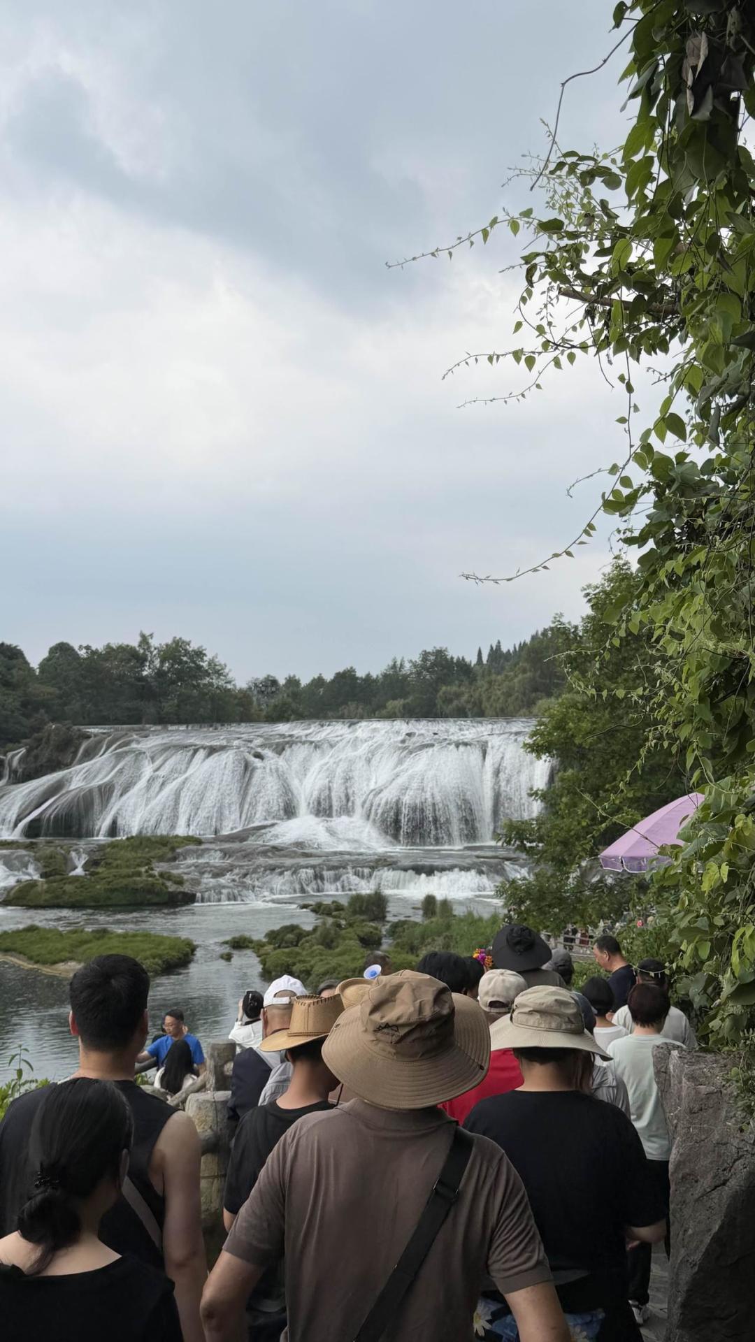 带娃贵州4天3晚:6岁以下门票全免,11月的大瀑布还好看吗