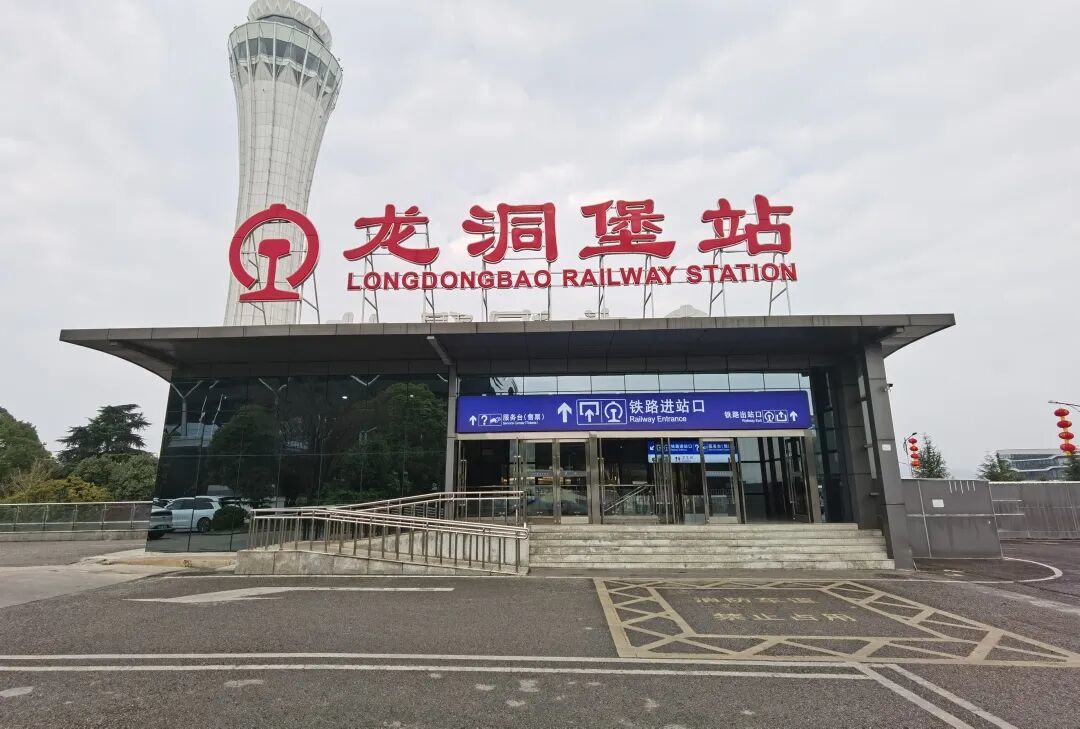带娃贵州4天3晚:6岁以下门票全免,11月的大瀑布还好看吗