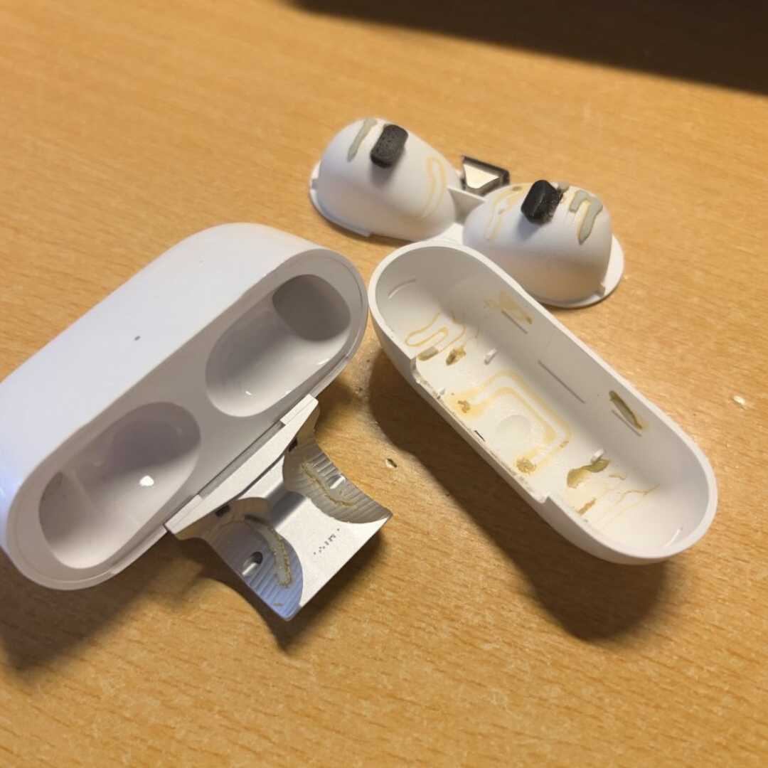 耳夹式耳机的C桥在