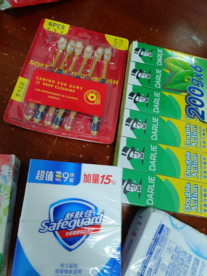 好来牙膏