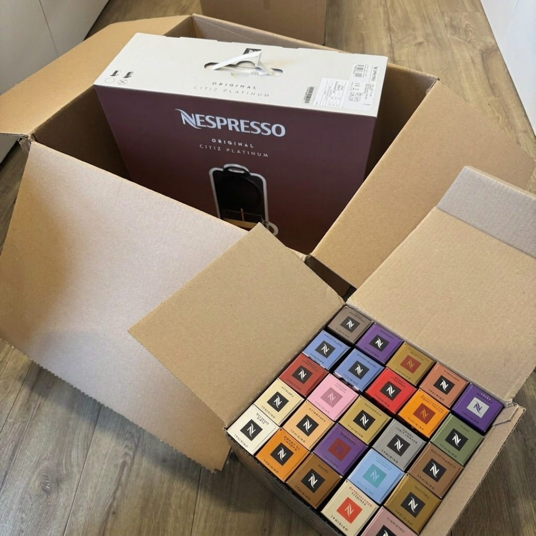 德区送219欧的机器、国内986元带走D40加247颗胶囊：Nespresso这场“买胶囊送咖啡机”，我把四笔账一次摊开