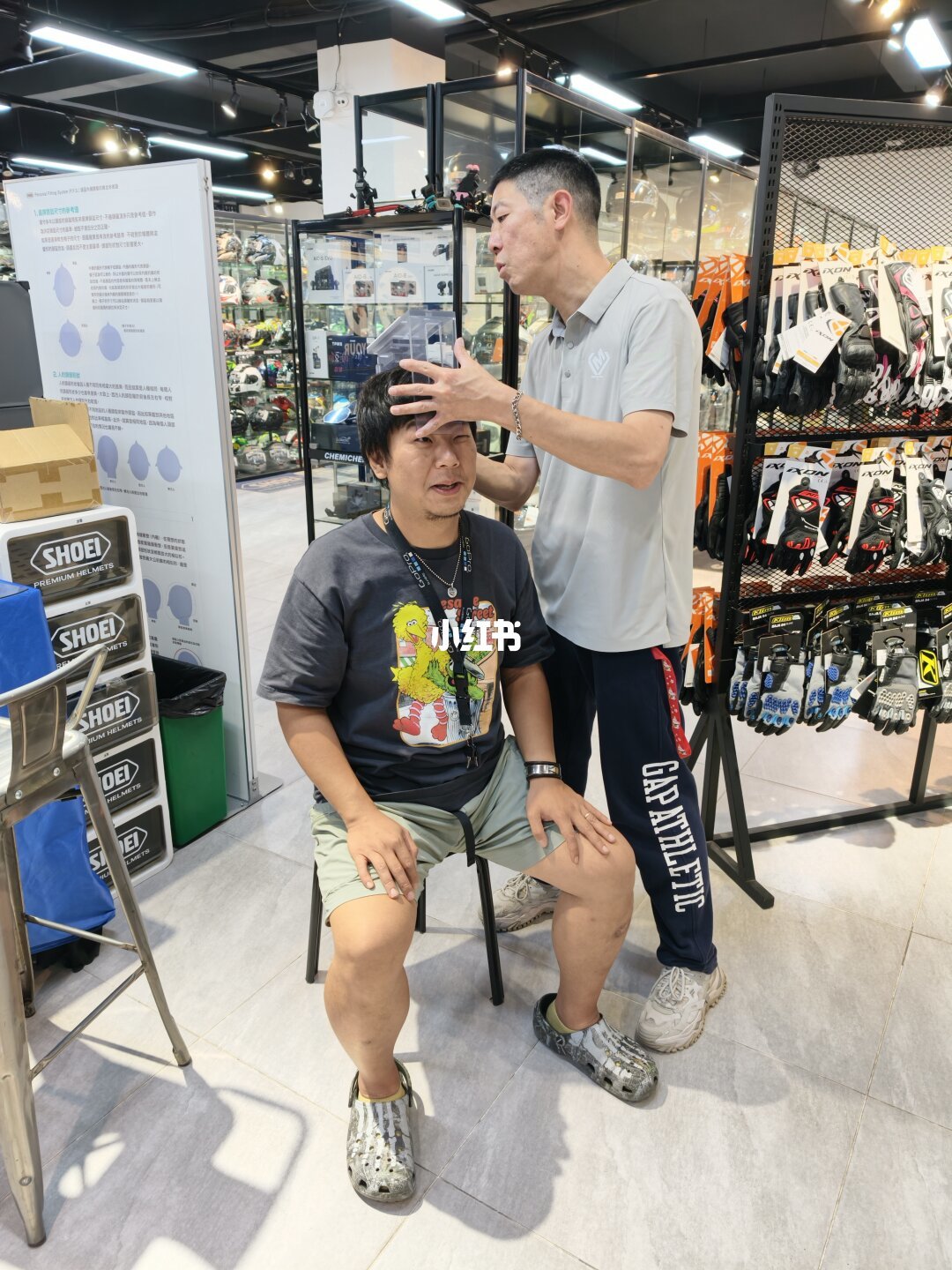 新盔夹太阳穴、头上能转两圈？先别退：SHOEI的PFS已铺开、188元起，但这三种盔做了也白做