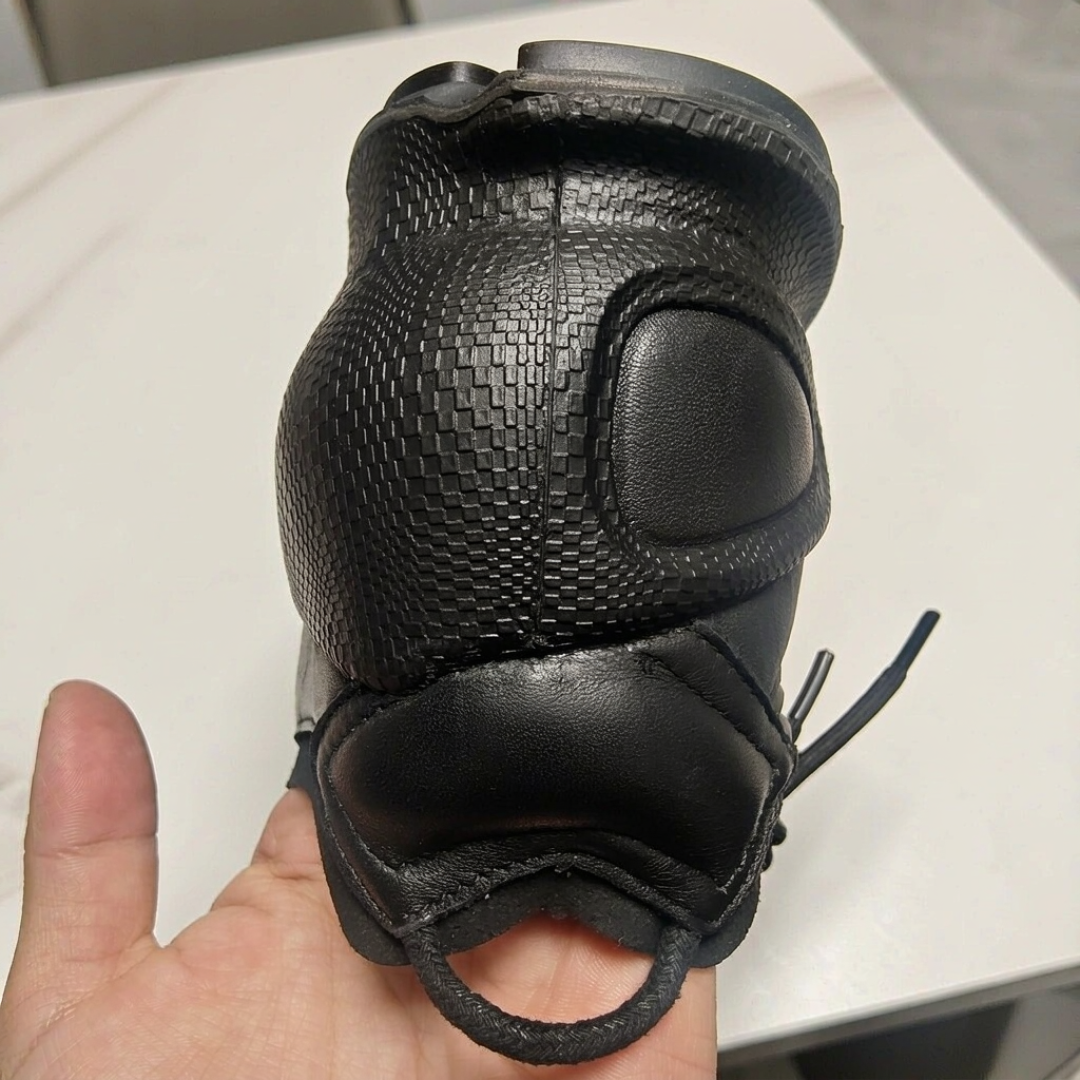 爱步的舒服能被平替吗？对完知乎那道广告刷屏的老问题、亚瑟士步履61条评论和满屏改标帖——4笔账2笔能抄、2笔抄不动