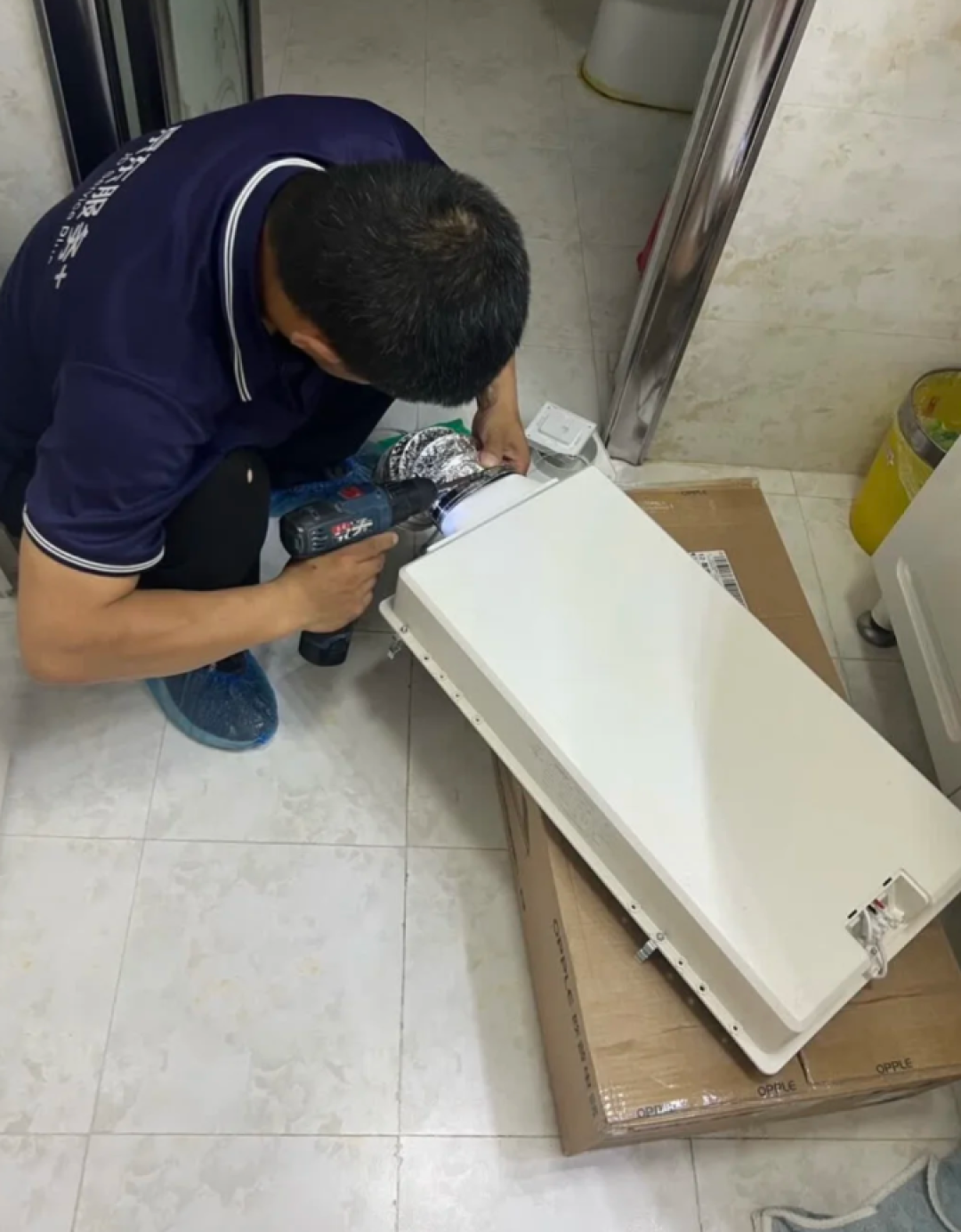 风暖浴霸贵500元，一冬电费最多差50元，为什么还有人认灯暖？