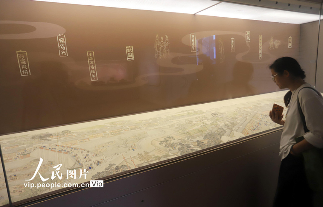 画卷细部：运河沿线市井次第铺展