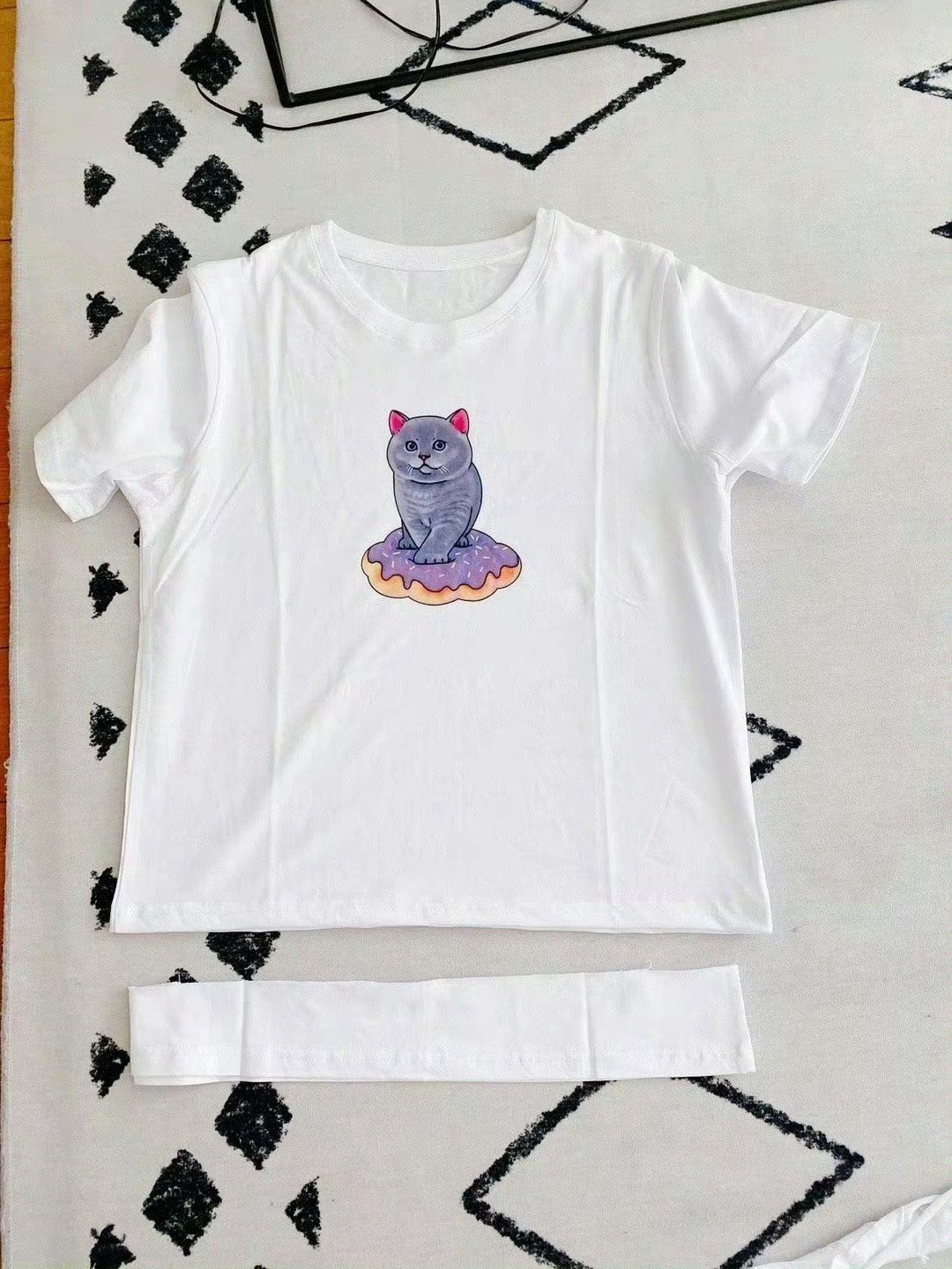 十块吊带裙与600工时费:自己做衣服回本账,买机器前先看这本