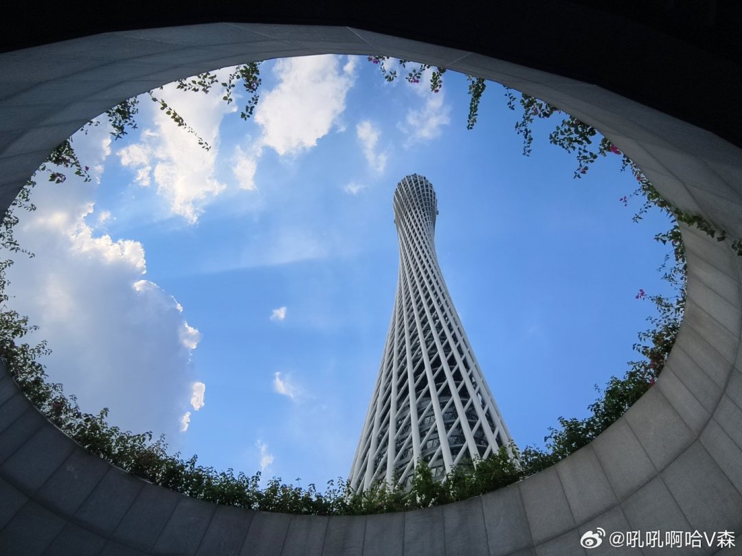 三上《天气》单元正在上课：那条2.8万赞“控制天气”的种草帖，先别当作业装备买
