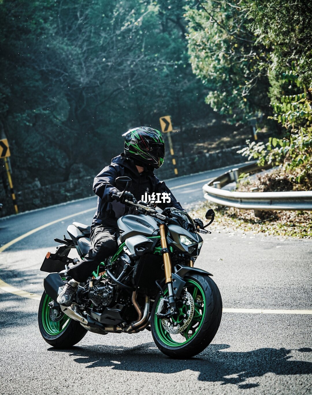 退伍新车主和他的26款Z900SE（图取自其年度报告原帖）